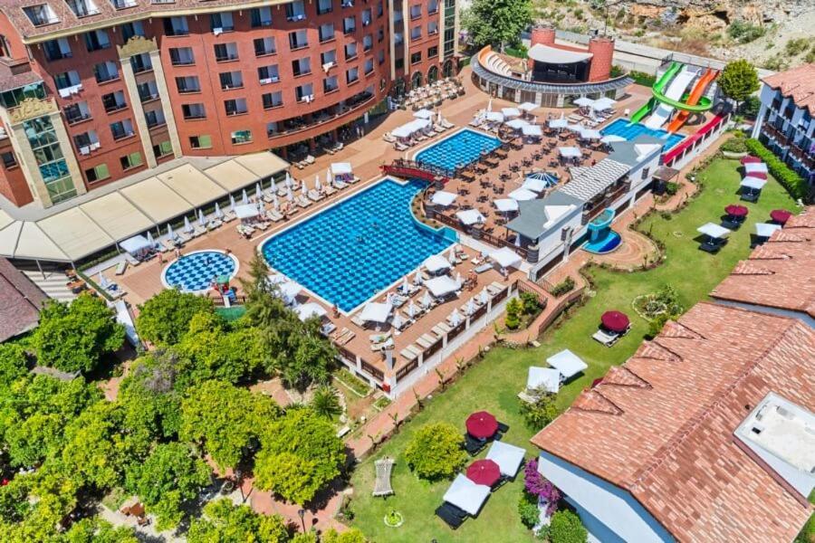 Noxinn Hotels Club Ultra All Inclusive Konaklı Exteriér fotografie