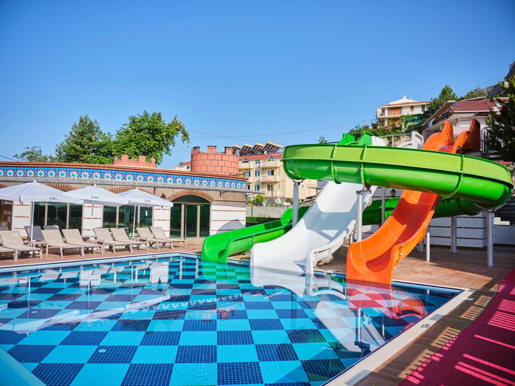 Noxinn Hotels Club Ultra All Inclusive Konaklı Exteriér fotografie