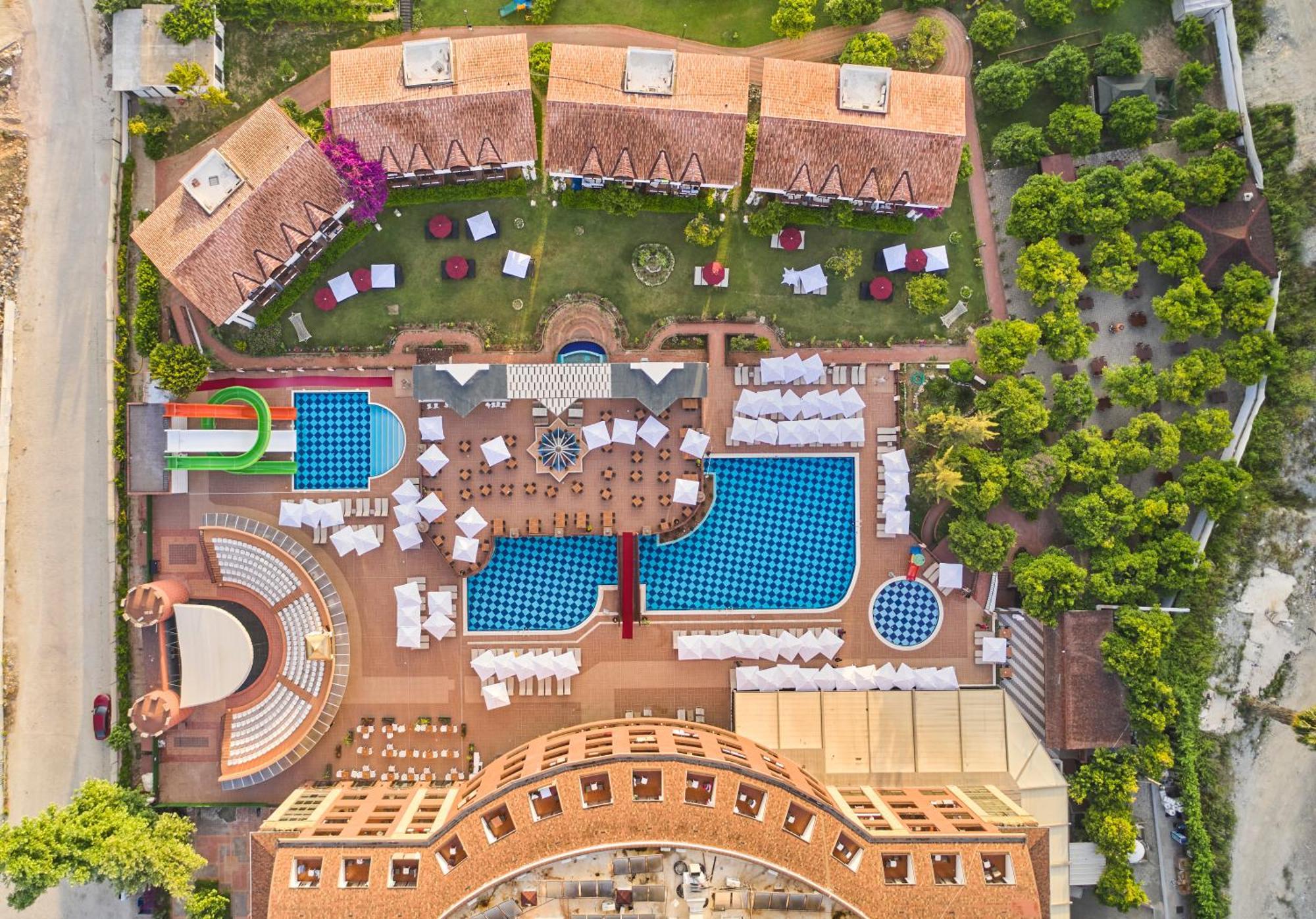 Noxinn Hotels Club Ultra All Inclusive Konaklı Exteriér fotografie